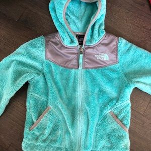 North Face fleece in teal